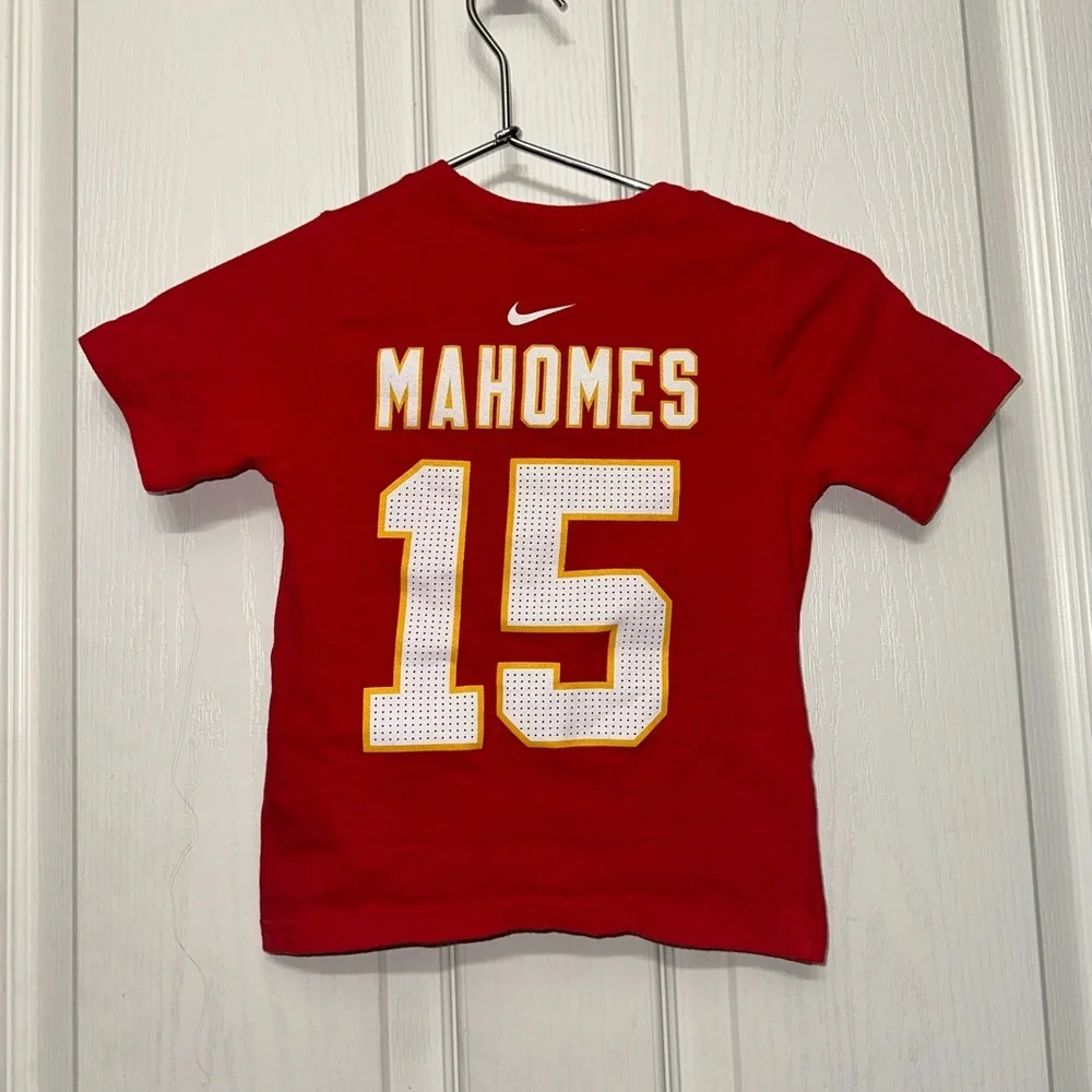 Nike Kids‎ Red Mahomes Jersey Tee